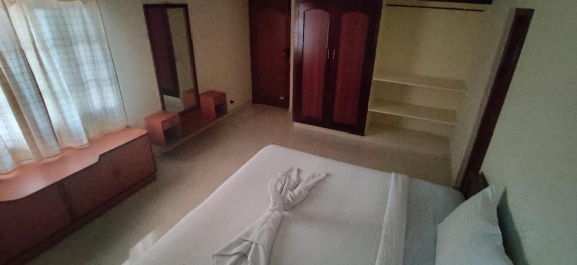 Coral Shelters Kochadai Apartment Madurai Luaran gambar