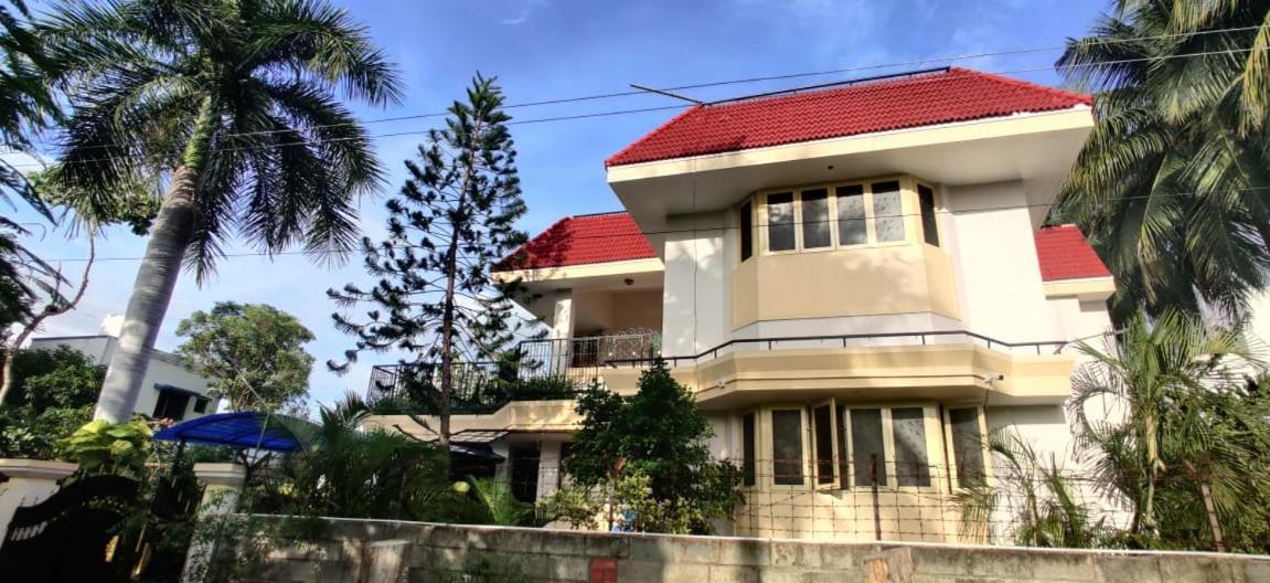 Coral Shelters Kochadai Apartment Madurai Luaran gambar